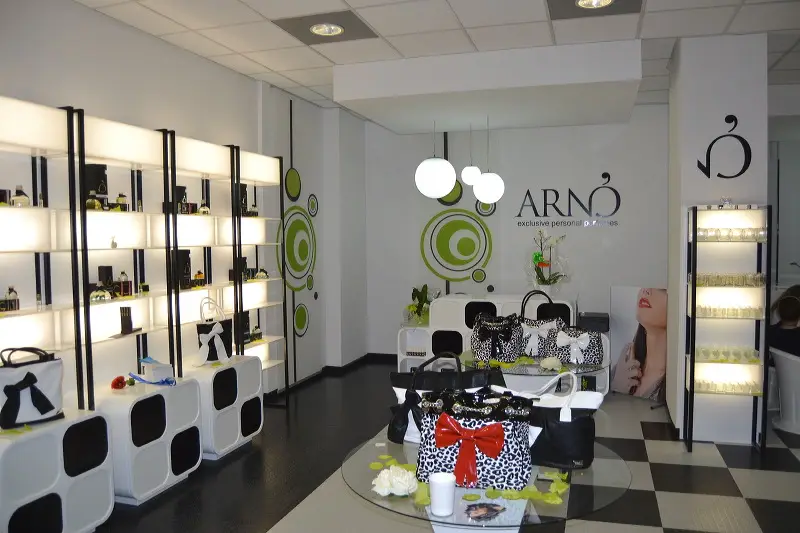 Arnò